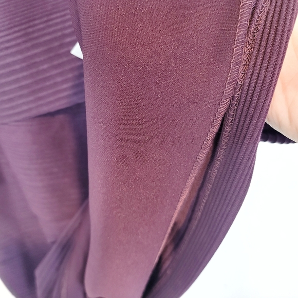 NWT Connected Apparel Textured Knit Sheath Dress in Bordeaux Size 16 - Picture 6 of 8